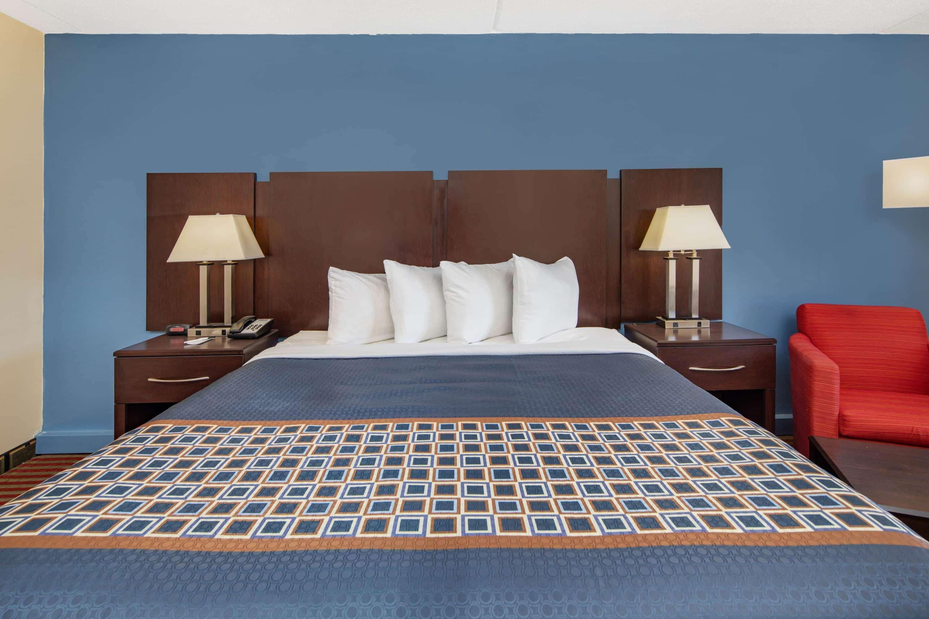 Travelodge By Wyndham Savannah Area/Ричмънд Хил Екстериор снимка