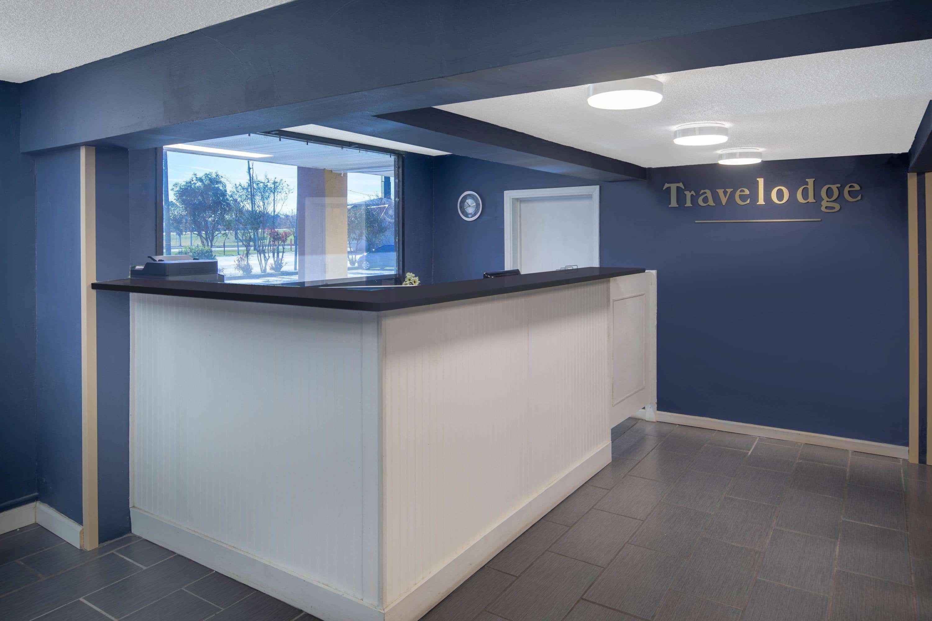 Travelodge By Wyndham Savannah Area/Ричмънд Хил Екстериор снимка