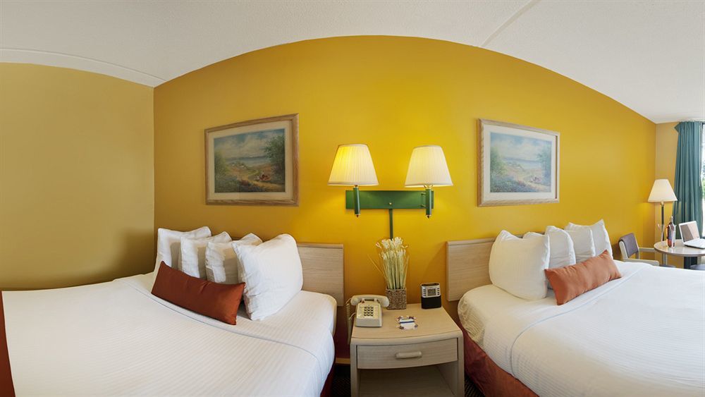 Travelodge By Wyndham Savannah Area/Ричмънд Хил Екстериор снимка